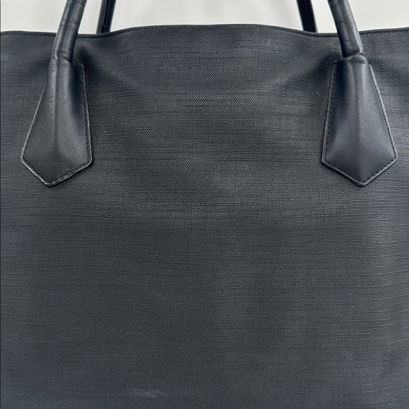 Dagne Dover Elegant Black Legend Signature Tote Bag - Picture 2 of 16